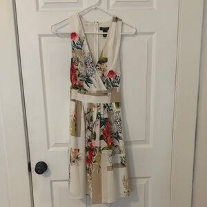 Floral Print Sleeveless Dress
